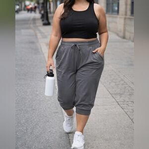 Active Zone Plus Size Gray Athletic Jogger Capri Pants Drawstring Stretch
